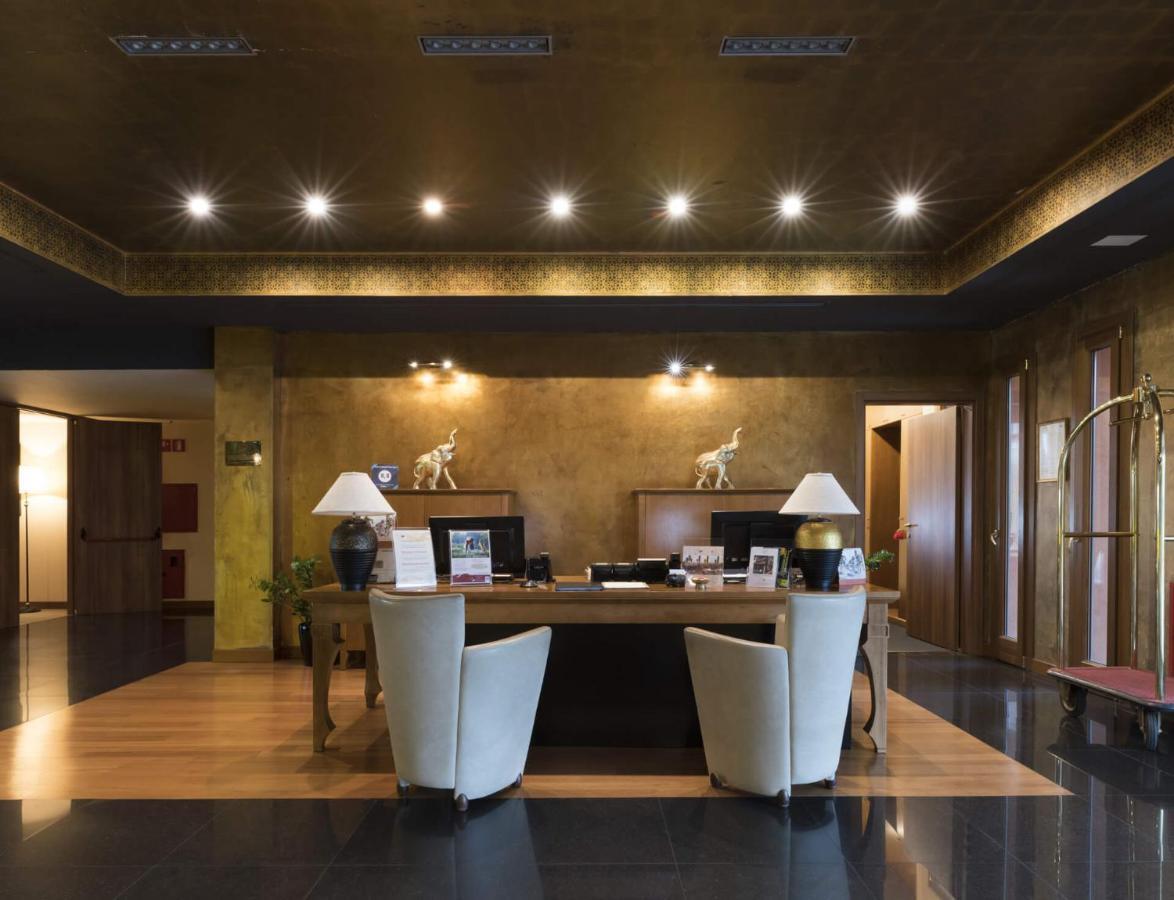 Thai Si Royal Thai Spa Hotel